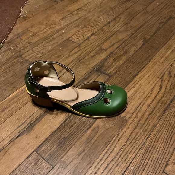 Fria 6.5-7 Two tone green low-heeled sandals - Picture 6 of 7